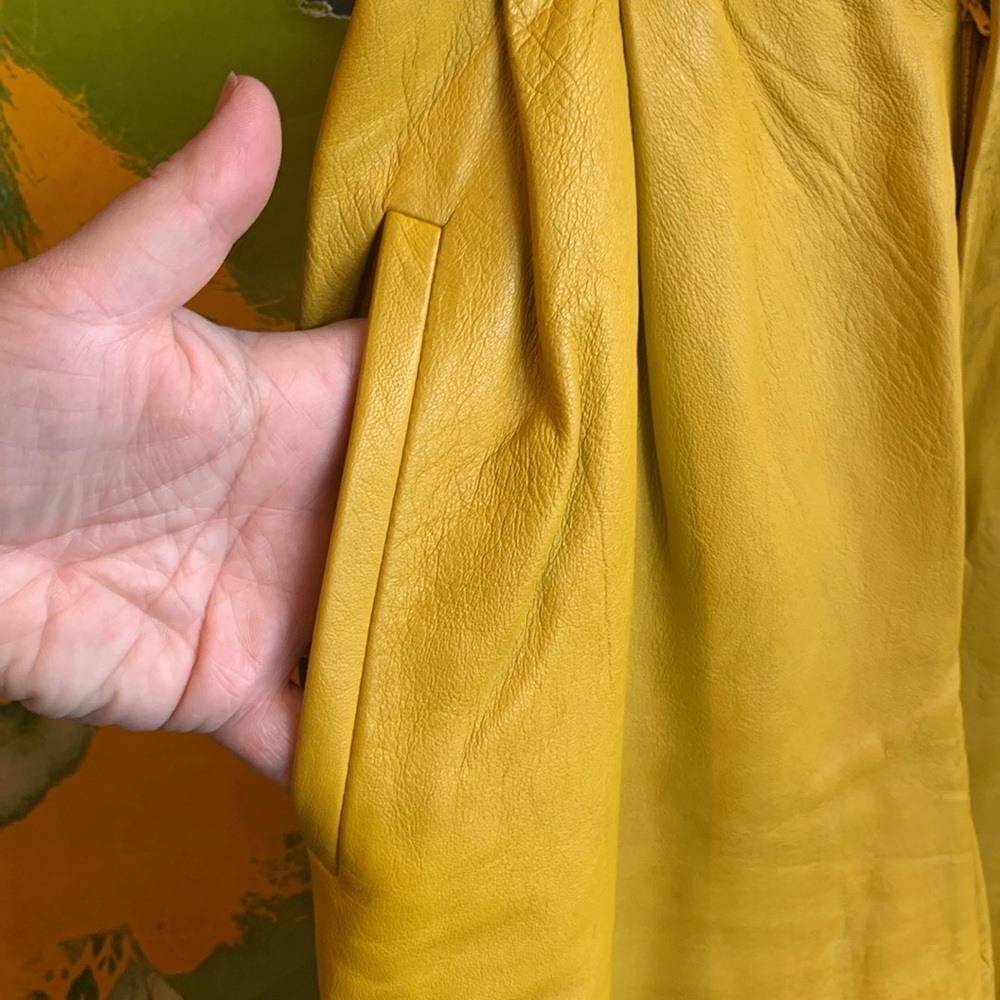 Vibrant Yellow Vintage Leather Shorts - Picture 3 of 8